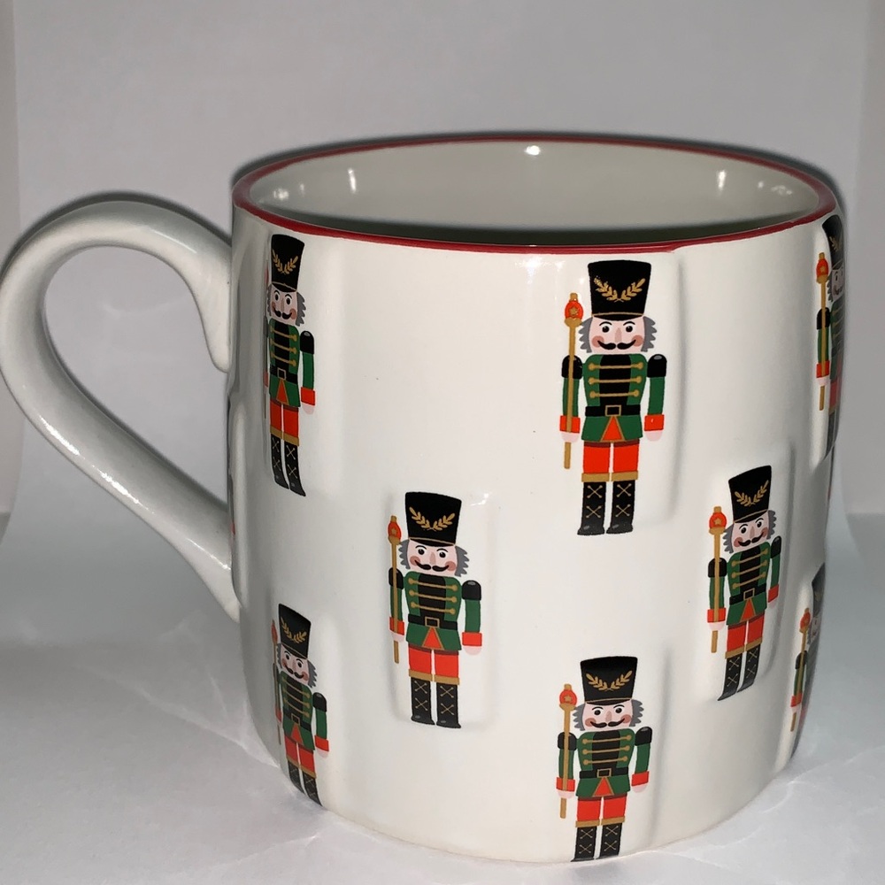 Global Design Connections Nutcracker Patterned Mug - Picture 9 of 9